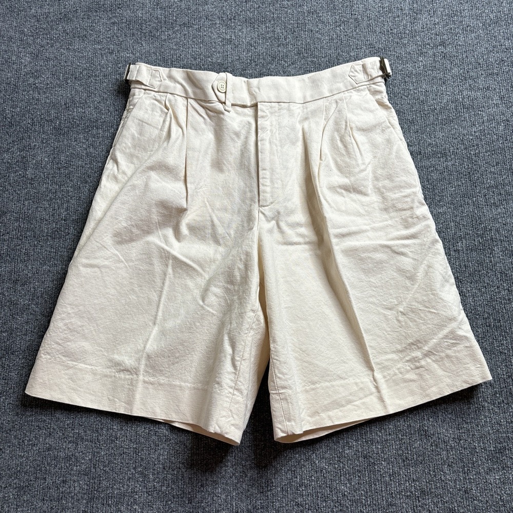 Banana Republic Athletics Pleated Shorts Women's Size 31 Safari Bermuda Ivory